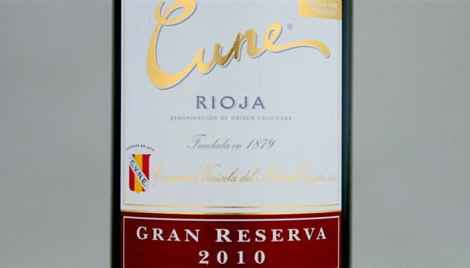 VIN TIL LAM: Cune Rioja Gran Reserva 2010. Foto: Arnie Stalheim VIN TIL LAM: Cune Rioja Gran Reserva 2010. Foto: Arnie Stalheim