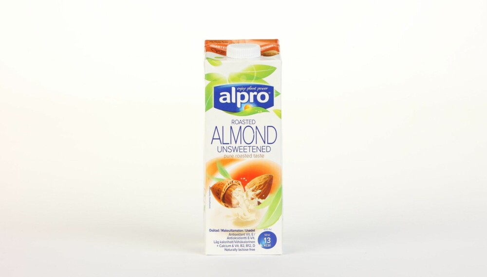 Alpro Almond Unsweetened
Produsent: Alpro C.V.A.
Pris: 34 kr
N�ringsinnhold per 100 ml:
Energi: 13 kcal
Fett/hvorav mettet fett: 1,1/0,1 g
Karbohydrater: 0 g
Hvorav sukkerarter: 0 g
Protein: 0,4 g
Kalsium: 120 mg
Vitamin D: 0,75 �g
Vitamin B2: 0,21 mg
Vitamin B12: 0,38 �g
Tilsatt kalsium og vitamin D, B2 og B12, men ogs� vitamin E. Sv�rt lite kalorier, null karbohydrater og sukker.
---------------------------
Oslo/studio 20170622; Klikk.no, Foreldre og Barn, Hjemmet, Shape-Up
Alternativ melk
Oslo/studio 22062017; Klikk.no, Foreldre og Barn, Hjemmet, Shape-Up
Alternativ melk *** Local Caption *** Alpro Almond Unsweetened
Produsent: Alpro C.V.A.
Pris: 34 kr
N�ringsinnhold per 100 ml:
Energi: 13 kcal
Fett/hvorav mettet fett: 1,1/0,1 g
Karbohydrater: 0 g
Hvorav sukkerarter: 0 g
Protein: 0,4 g
Kalsium: 120 mg
Vitamin D: 0,75 �g
Vitamin B2: 0,21 mg
Vitamin B12: 0,38 �g
Tilsatt kalsium og vitamin D, B2 og B12, men ogs� vitamin E. Sv�rt lite kalorier, null karbohydrater og sukker.
---------------------------
Oslo/studio 20170622; Klikk.no, Foreldre og Barn, Hjemmet, Shape-Up
Alternativ melk
Oslo/studio 22062017; Klikk.no, Foreldre og Barn, Hjemmet, Shape-Up
Alternativ melk Alpro Almond Unsweetened
Produsent: Alpro C.V.A.
Pris: 34 kr
N�ringsinnhold per 100 ml:
Energi: 13 kcal
Fett/hvorav mettet fett: 1,1/0,1 g
Karbohydrater: 0 g
Hvorav sukkerarter: 0 g
Protein: 0,4 g
Kalsium: 120 mg
Vitamin D: 0,75 �g
Vitamin B2: 0,21 mg
Vitamin B12: 0,38 �g
Tilsatt kalsium og vitamin D, B2 og B12, men ogs� vitamin E. Sv�rt lite kalorier, null karbohydrater og sukker.
---------------------------
Oslo/studio 20170622; Klikk.no, Foreldre og Barn, Hjemmet, Shape-Up
Alternativ melk
Oslo/studio 22062017; Klikk.no, Foreldre og Barn, Hjemmet, Shape-Up
Alternativ melk *** Local Caption *** Alpro Almond Unsweetened
Produsent: Alpro C.V.A.
Pris: 34 kr
N�ringsinnhold per 100 ml:
Energi: 13 kcal
Fett/hvorav mettet fett: 1,1/0,1 g
Karbohydrater: 0 g
Hvorav sukkerarter: 0 g
Protein: 0,4 g
Kalsium: 120 mg
Vitamin D: 0,75 �g
Vitamin B2: 0,21 mg
Vitamin B12: 0,38 �g
Tilsatt kalsium og vitamin D, B2 og B12, men ogs� vitamin E. Sv�rt lite kalorier, null karbohydrater og sukker.
---------------------------
Oslo/studio 20170622; Klikk.no, Foreldre og Barn, Hjemmet, Shape-Up
Alternativ melk
Oslo/studio 22062017; Klikk.no, Foreldre og Barn, Hjemmet, Shape-Up
Alternativ melk