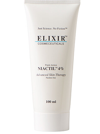 Pleie: Christel er fan av Elixir, særlig den fuktgivende bestselgeren Niactil 4 %. Kr 360. Pleie: Christel er fan av Elixir, særlig den fuktgivende bestselgeren Niactil 4 %. Kr 360.