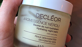 Klassiker: Decleors hydrating night balm demper Christels tørre vårhud. Kr 277. Klassiker: Decleors hydrating night balm demper Christels tørre vårhud. Kr 277.