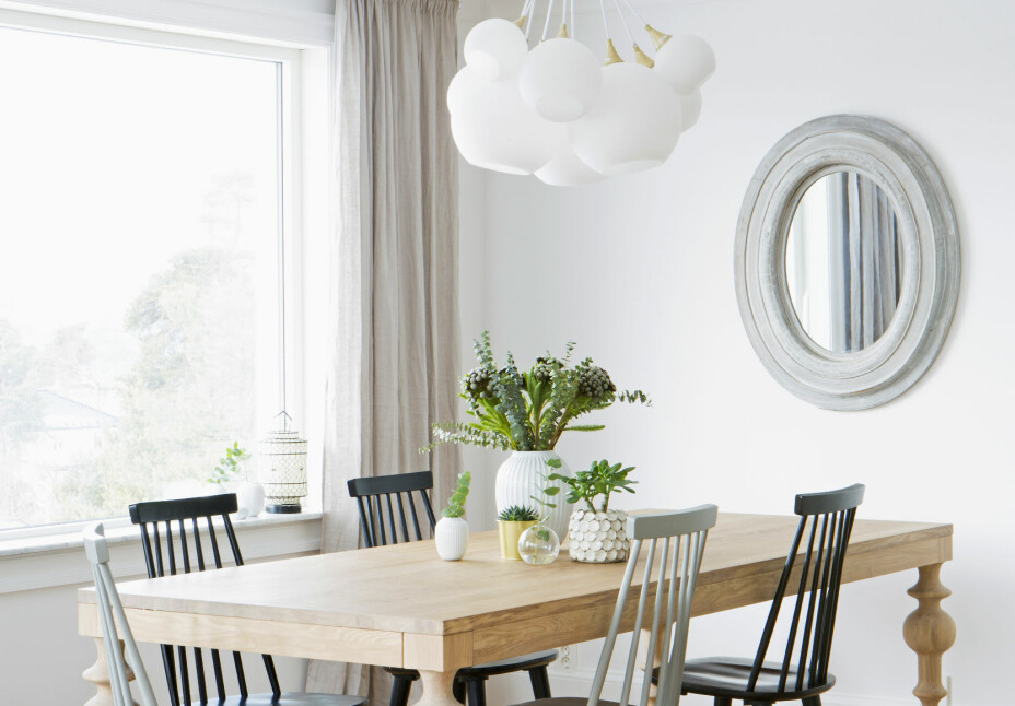 FUNKSJON OG KVALITET I ET HJEM: – Å bo naturlig handler like mye om å legge til rette for dem som bor i huset, som å velge naturlige materialer, sier interiørarkitekt Tina Leqvamb. FUNKSJON OG KVALITET I ET HJEM: – Å bo naturlig handler like mye om å legge til rette for dem som bor i huset, som å velge naturlige materialer, sier interiørarkitekt Tina Leqvamb.