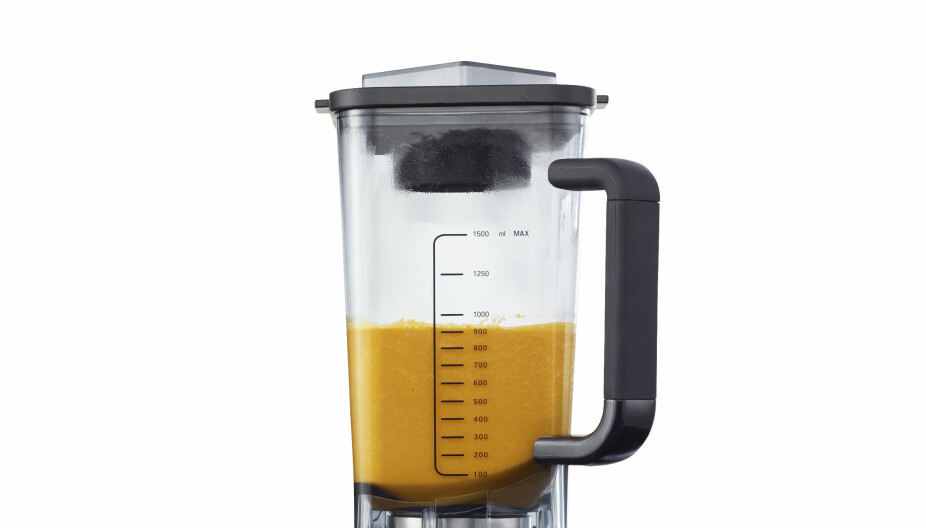 WILFA POWER FUEL
BLENDER er en kraftig høyhastighetsblender som knuser alt fra frø, nøtter og rå grønnsaker for så å varme din drikke eller mat samtidig. Du kan enkelt knuse is, lage supper, sauser, barnemat, kakao, nøttesmør og mye mer. . WILFA POWER FUEL
BLENDER er en kraftig høyhastighetsblender som knuser alt fra frø, nøtter og rå grønnsaker for så å varme din drikke eller mat samtidig. Du kan enkelt knuse is, lage supper, sauser, barnemat, kakao, nøttesmør og mye mer. .