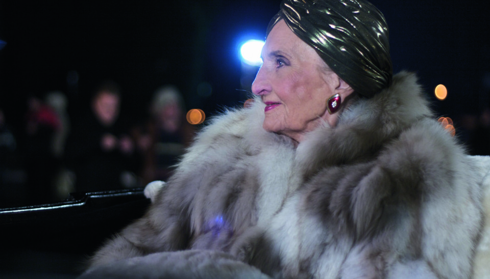 KJENT FIGUR: Rollefiguren Astrid Anker-Hansen feiret sin hundreårsdag i sin siste episode, men falt i koma og ble skrevet ut i serien. Det ble en storslagen avslutning for Sossen Krohgs lange fartstid i såpeserien.