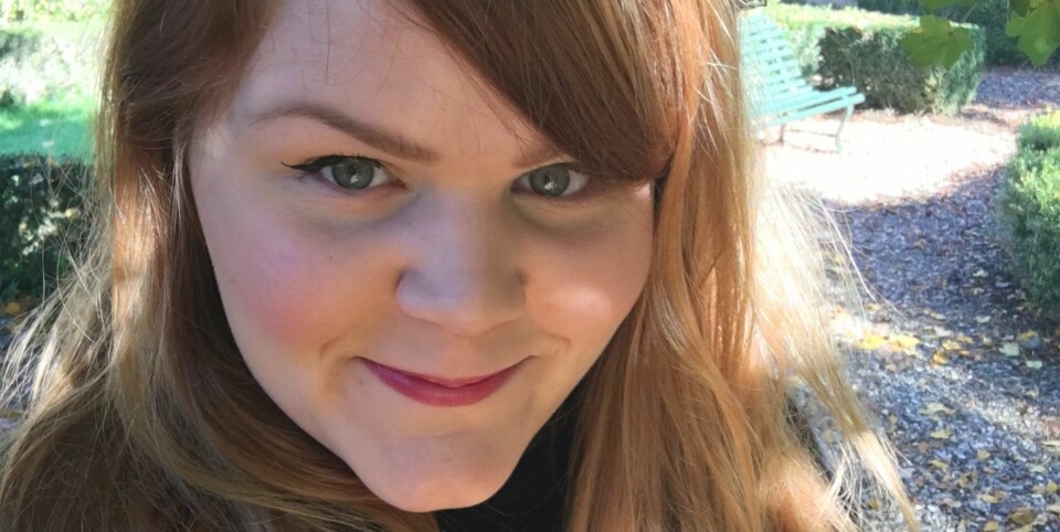 «Der er ein fot», seier eg, og dei smiler, men eg veit at dei kun ser ein kyllingnugget