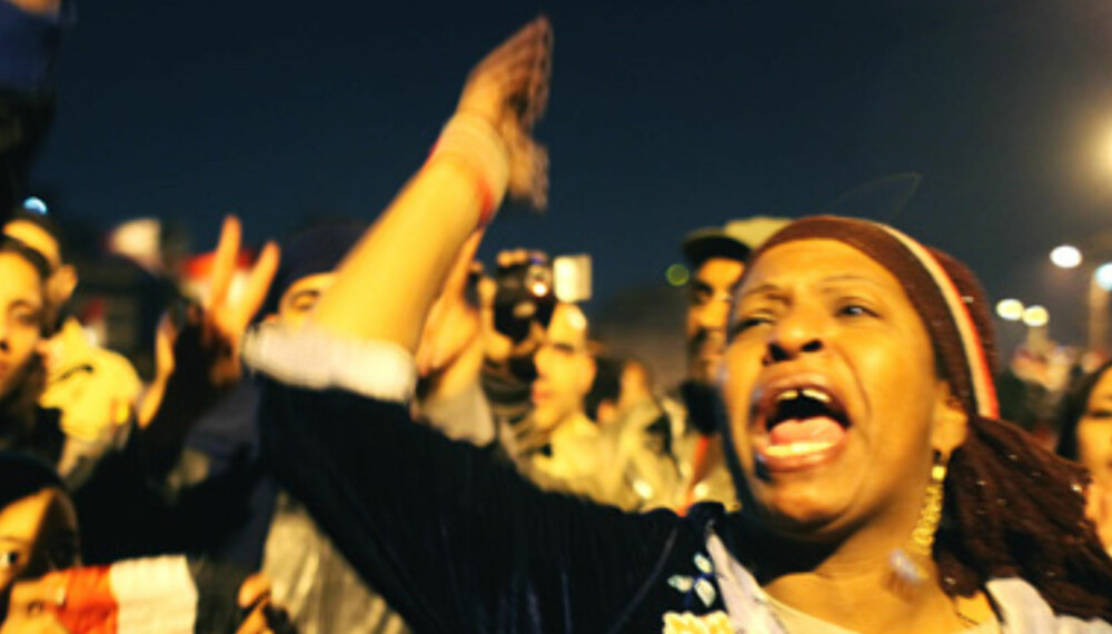 KAMP: En av mange millioner som krevde Mubaraks avgang under opprøret i Egypt.
