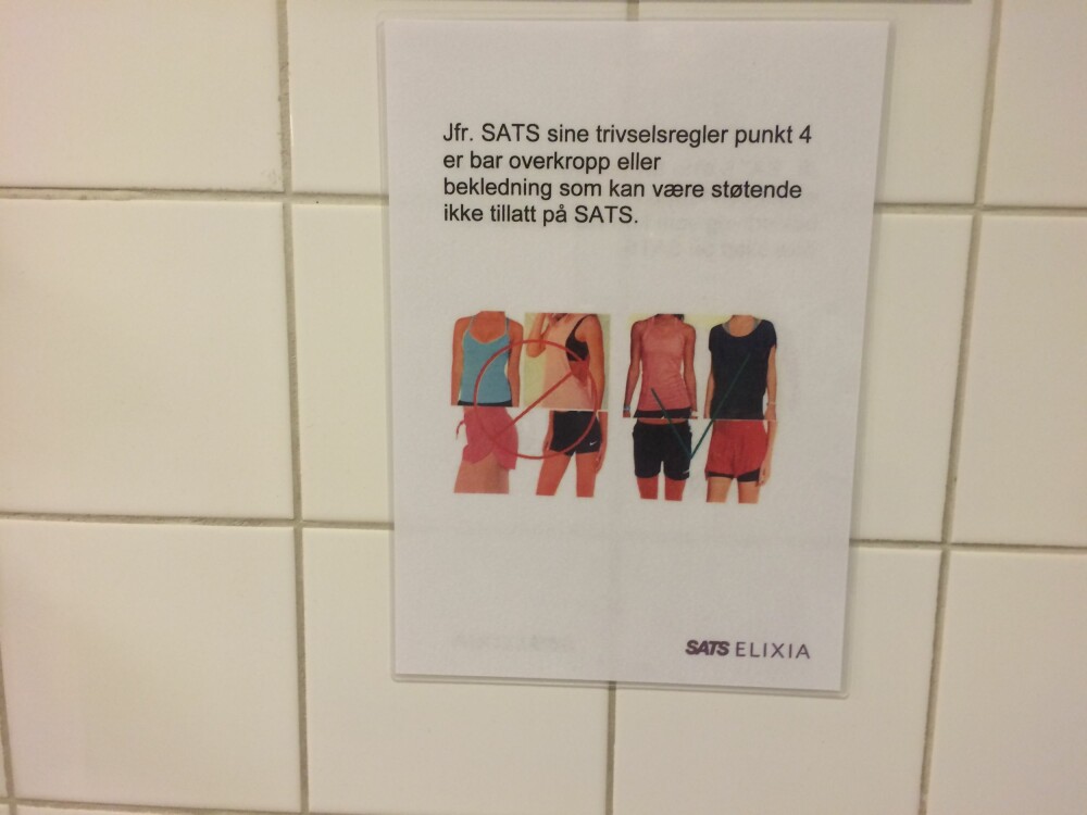 SNUR: Treningssenteret som hang opp den kontroversielle treningstøy-plakaten, velger nå å ta samtlige ned. SNUR: Treningssenteret som hang opp den kontroversielle treningstøy-plakaten, velger nå å ta samtlige ned.
