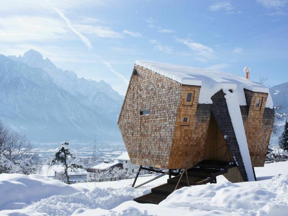 KAN BLI DIN: Denne hytta er til utleie året rundt. FOTO: Ufogel.at/ 