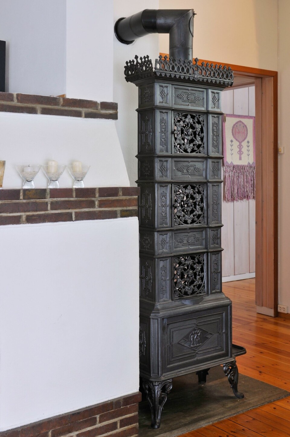 BESTSELGER: Aadals Brug nr. 17 var en bestselger. Denne modellen er fra slutten av 1850-årene, og eieren betalte da 10 spesidaler og 10 shilling for den.