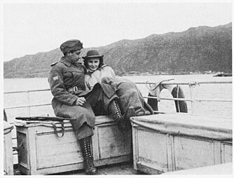 HJEM TIL ET FRITT NORGE: Edvard og Sonja fant hverandre da
begge jobbet i motstandsgrupper
i Sverige. De giftet seg i november 1945.