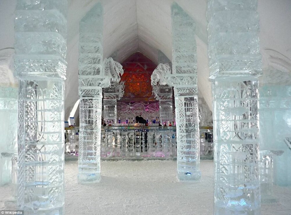 ICE, BABY: Det blir ikke cool-ere enn på Icebar. ICE, BABY: Det blir ikke cool-ere enn på Icebar.