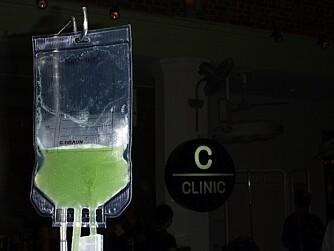 DRYPP: På Baren The Clinic i Singapore kan du få drinkene intravenøst. DRYPP: På Baren The Clinic i Singapore kan du få drinkene intravenøst.