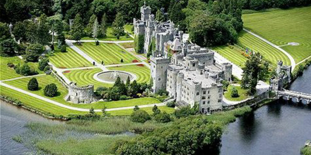 SLOTTSFERIE: I Irland kan du velge og vrake i lekre slott. Hcorfor ikke prøve dette?