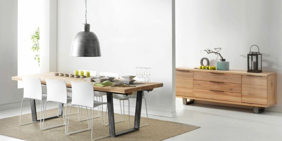 MINIMALISME: Living har tro på en ren og lys skandinavisk stil i høst.