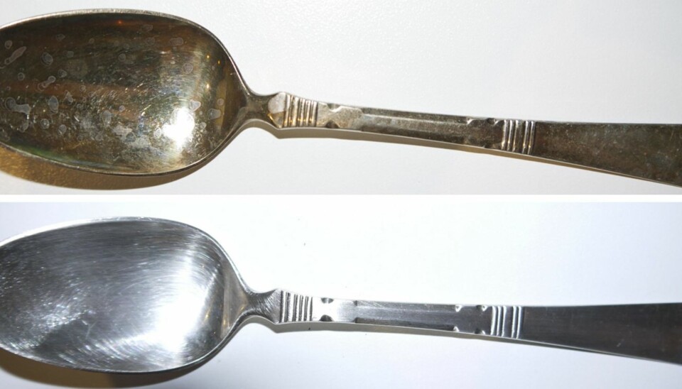 FORVANDLING: Sjekk hvor flott den gamle sølvskjeen ble etter en omgang i eddik- og zalovann.