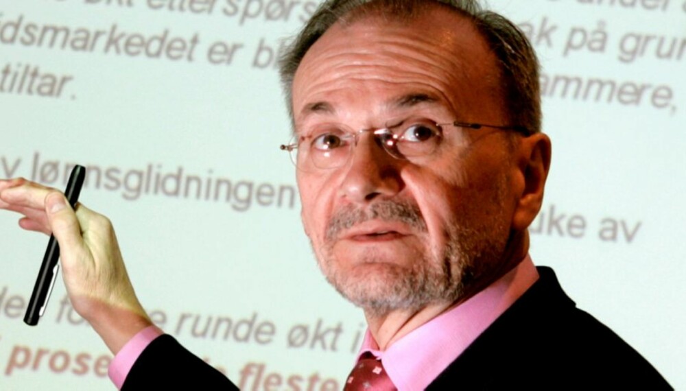 RENTEKUTT: Handelsbankens sjeføkonom Knut Anton Mork tror på store rentekutt.