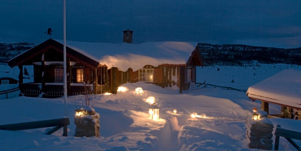 LYSVEIEN TIL HYTTA: Spa ut en sti dine gjester kan ta seg trygt frem på, og gi dem en lysopplevelse på vei til hytta. LYSVEIEN TIL HYTTA: Spa ut en sti dine gjester kan ta seg trygt frem på, og gi dem en lysopplevelse på vei til hytta.