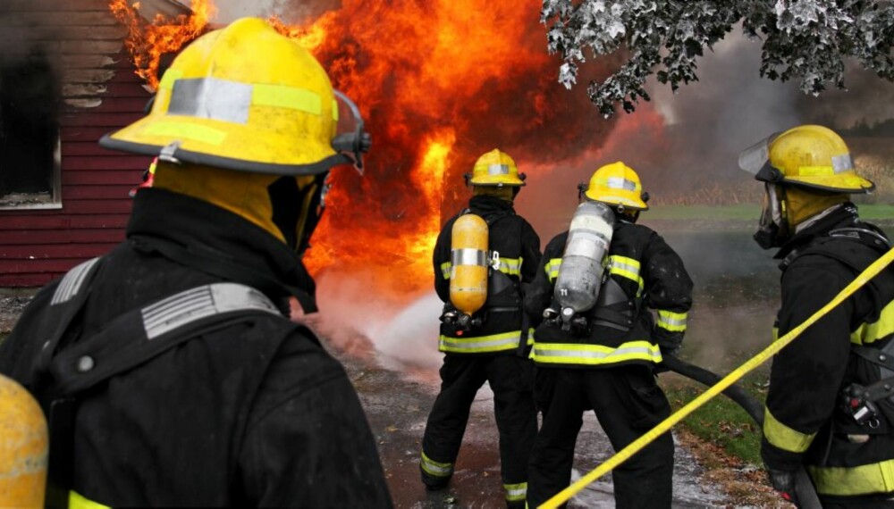 BOLIGBRANN: Årlig omkommer rundt 60 mennesker i brann i Norge. Desember er høysesong for brann.