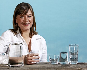 Glassdesigner Thea Mehl står bak serien "Ava Lens" for Teroforma.