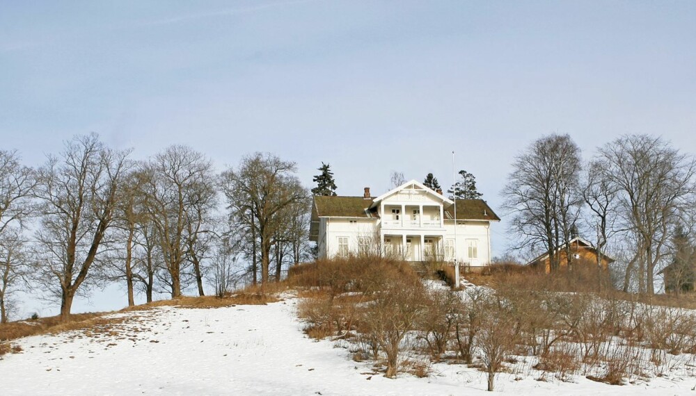 FORSVARSEIENDOM: Kjeller gård er én av eiendommene som Forsvaret skal kvitte seg med.