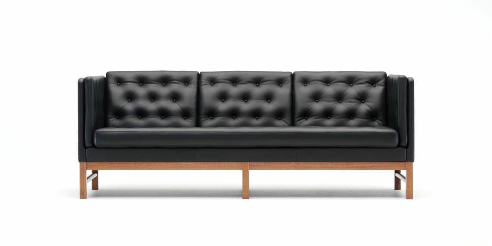 DYR: EJ 315 sofa fra Erik Jørgensen. Fås i stoff eller skinn. Ligger fra kr 46 945 i stoff. 3-seter 210 cm, Møbelgalleriet Stavanger.