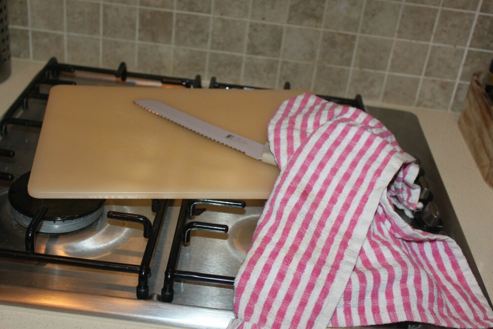SMITTEFARLIG: Det er verdt å tenke over hvordan du bruker kjøkkenhåndkleet. FOTO: Trine Jensen