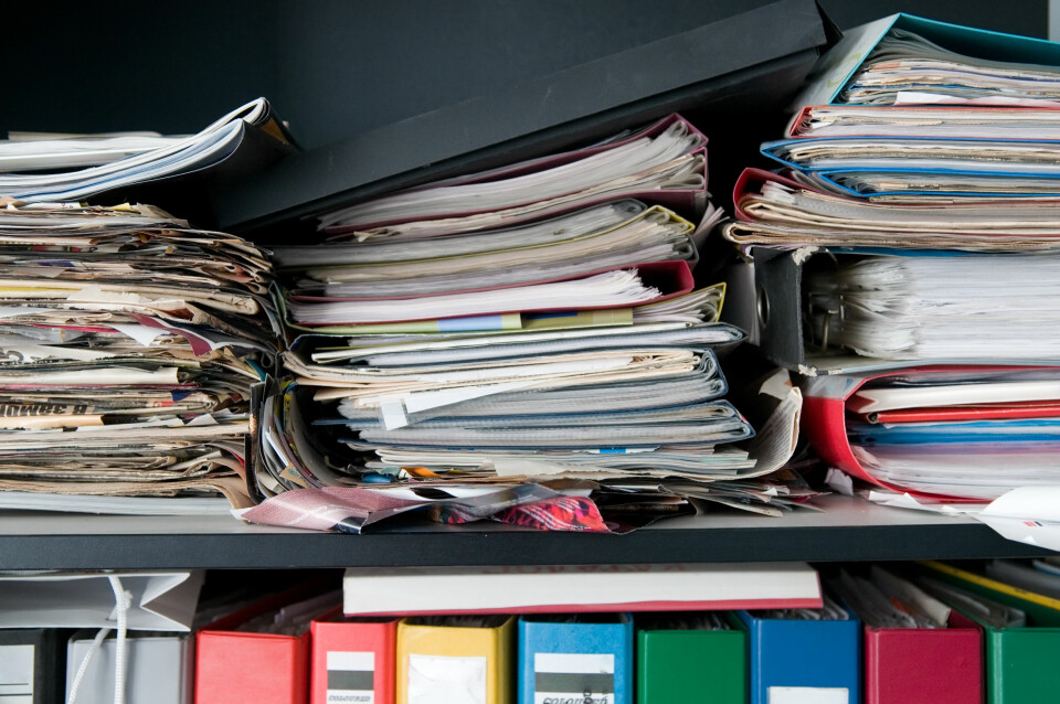 KAN DU LESE AVISENE PÅ NETT? For mange er det et must med en papiravis i hendene til morgenkaffen, men hva med å teste ut nettutgavene en liten stund? Veldig mye av papirrotet ditt kan digitaliseres.