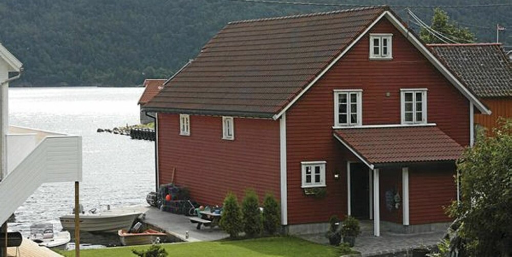 LEDIG: Feriehus i Flekkefjord 110 kvm. Antall sengeplasser 5. Byggeår 2000. Pris hos Novasol fra 9.660 - 11.129 kroner i uken.