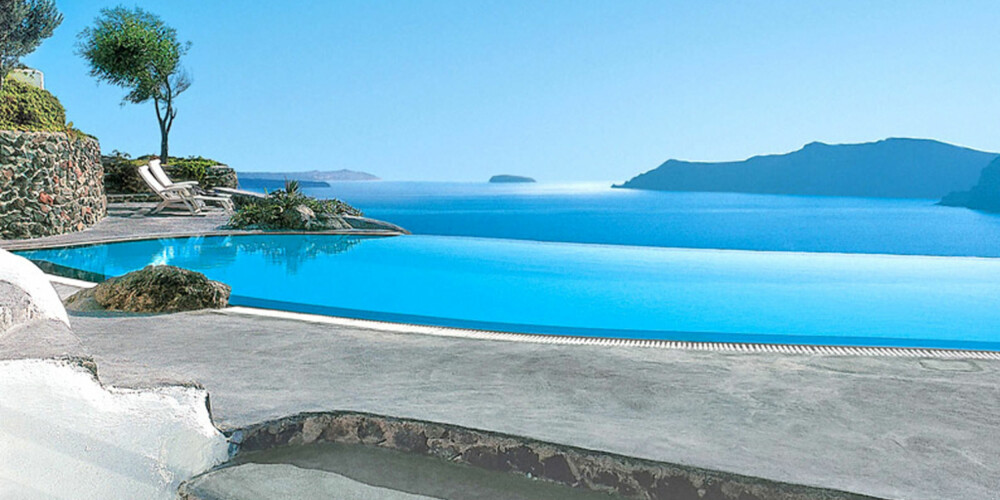 SANTORINI: Her er verdens mest fotograferte svømmebasseng.