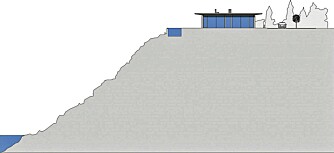 SPEKTAKULÆR PLASSERING: Sommerhuset er plassert ytterst på toppen av en odde.
