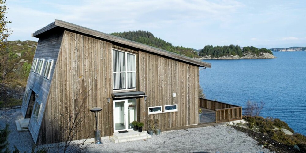SPENNENDE: Ferdighuset ligger ved havet, er kledt i lerk og er alt annet enn kjedelig. SPENNENDE: Ferdighuset ligger ved havet, er kledt i lerk og er alt annet enn kjedelig.