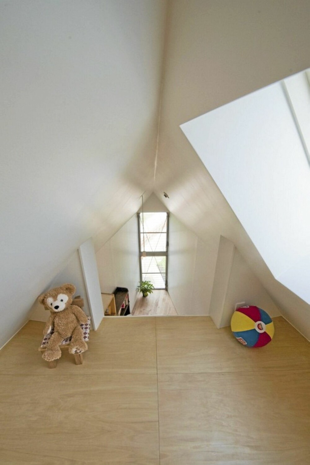 UNIK: Det mangler ikke på smarte løsninger i det lille huset i utkanten av Tokyo. UNIK: Det mangler ikke på smarte løsninger i det lille huset i utkanten av Tokyo.