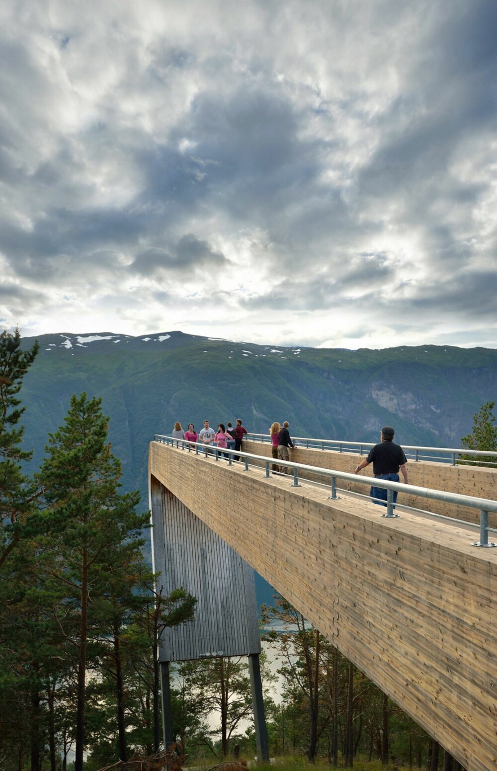 Stegastein utsiktsplattform i Aurland, Nasjonal turistveg Aurlandsfjellet. Arkitekt: Todd Saunders/Saunders og Wilhelmsen.
