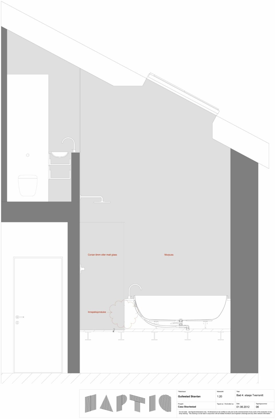 Snittet viser hvordan det store baderommet er utformet i nivåer og med det lille badet tilhørende hovedsoverommet i øvre, venstre hjørne. (ILLUSTRASON: Haptic Architects)
