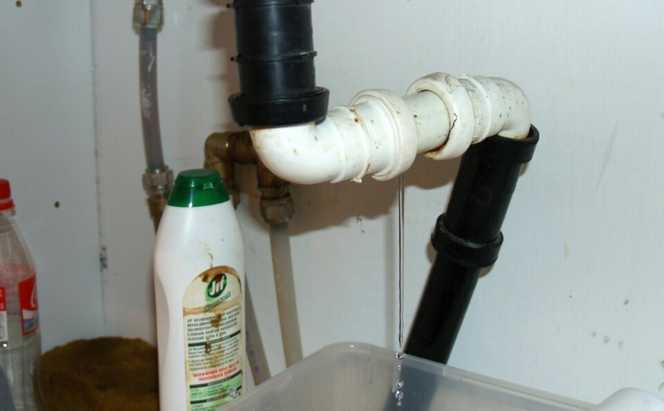 LEKKASJE: Slik ser det ut når avløpsrøret lekker.