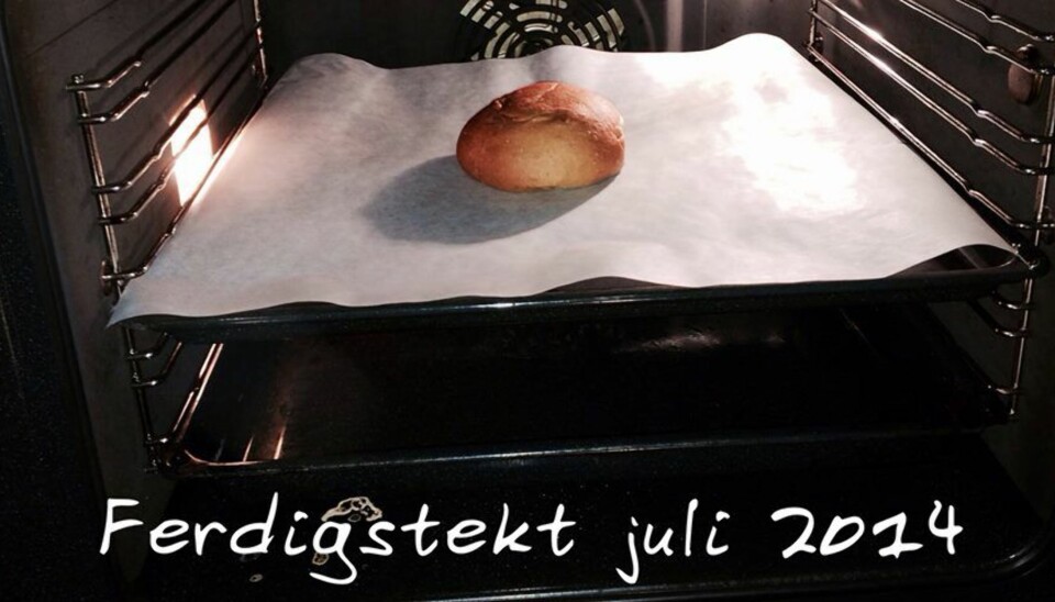 STEKES LENGE: Veronica og Kristoffer sin lille bolle skal stekes helt til juli.