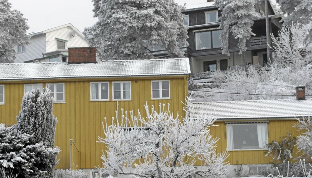 HUS I SPRENGKULDE: Sprengkulda gjør det utfordrende å holde huset varmt, uten å gå på en kjempesmell i strømutgifter. Du kan gjøre mye for å holde på varmen i huset.