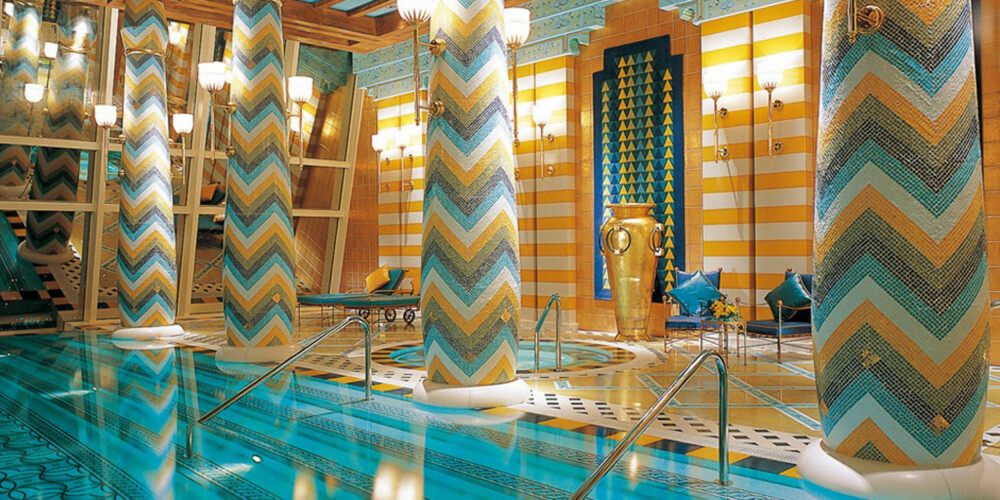 GULL: På Burj Al Arab i Dubai har du eget basseng på suiten din. GULL: På Burj Al Arab i Dubai har du eget basseng på suiten din.