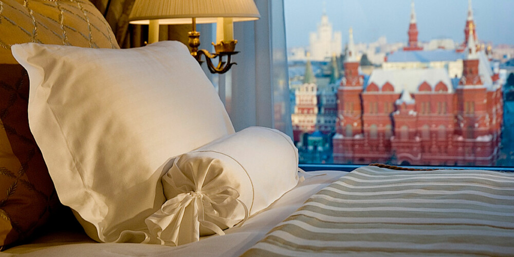 I LUKSUSKLASSEN: På Ritz-Carlton Hotel i Moskva bor du aller flottest på denne suiten. I LUKSUSKLASSEN: På Ritz-Carlton Hotel i Moskva bor du aller flottest på denne suiten.