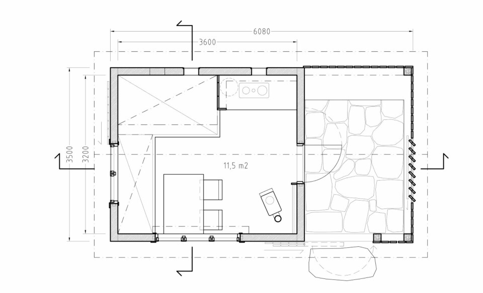 PLANTEGNING: Byggeår: 2008-2011. Størrelse: 11,5 m². Vindfang 6 m². Anneks på 5 m². Uthus med vedskjul og do. Eiere og arkitekter: Anne Lise Bjerkan og Bendik Manum Rominndeling: Ett rom Fasiliteter: Uten innlagt strøm og vann, mulldo.