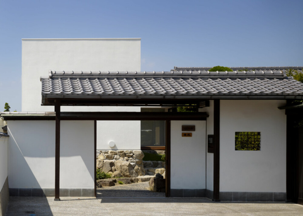 TRADISJONELT: Det originale huset på tomten var et nokså tradisjonelt japansk hus. Så kom arbeidet med tilbygget i gang.