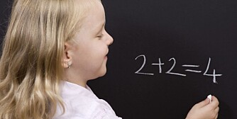 GLAD I MATTE: Ved å starte så tidlig som mulig med matematikk, lærer barna å bli glad i regnestykker når de blir eldre.