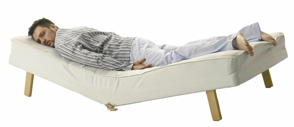 NATTESØVN: Oppskriften er relativt enkel: Dess bedre madrassen er for deg, jo bedre vil du sove om natten. Denne karen går en tøff morgendag i møte!