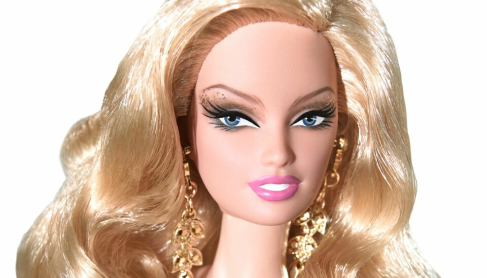 BARBIE: 50 åringen sliter med salget av seg selv!