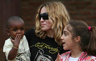 Madonna med David og datteren Lourdes