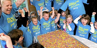 JUBLER FOR BARNEHAGEPRISEN: Som Årets barnehage får Hannes lekestue 30.000 kroner  til å skape flere 'unike opplevelser for barna'. Med andre ord: Mer kake.