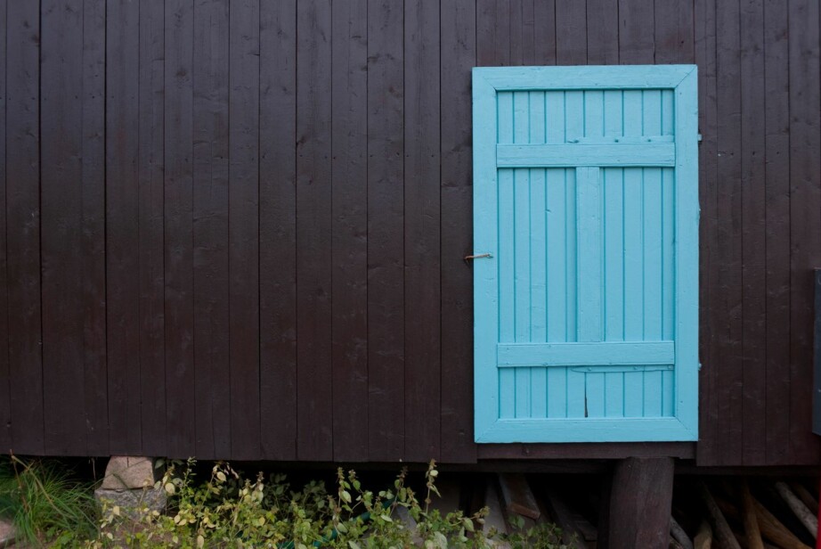 ALKYDMALING: Rene alkydmalinger må vedlikeholdsmales hyppigere enn akryler og hybridmalinger. Til gjengjeld er de rimeligere.