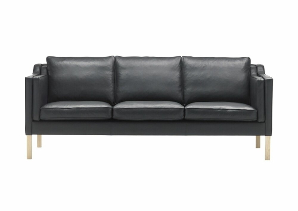 DANSKEN: Sofa i lær, Classic 3600, d 80 x b 203 cm, fra ilva.dk. DANSKEN: Sofa i lær, Classic 3600, d 80 x b 203 cm, fra ilva.dk.