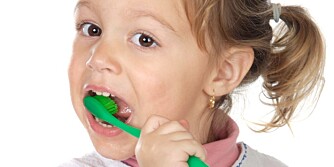OPPDRAGELSE: Amerikanske barn pusser tennene, slutter med bleier og kneppe knapper selv mye tidligere enn norske barn.