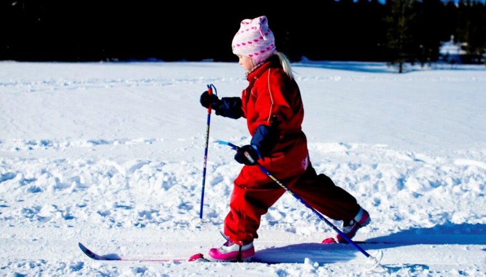 SKISKOLE: Om ikke dere har planer om å reise til fjells, kan Frognerparken by på skiskole de to siste helgene i februar.