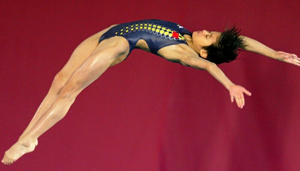 FAVORITT: 15 år gamle Wang Xin er en av Kinas deltakere i OL. Hun veier 28 kilo.
